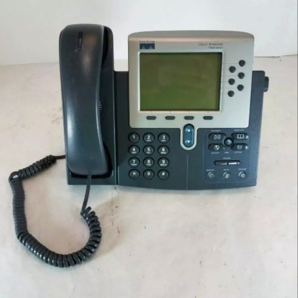 Lot of Cisco CP-7960G IP PoE Business Office Telephone with Handset and Stand